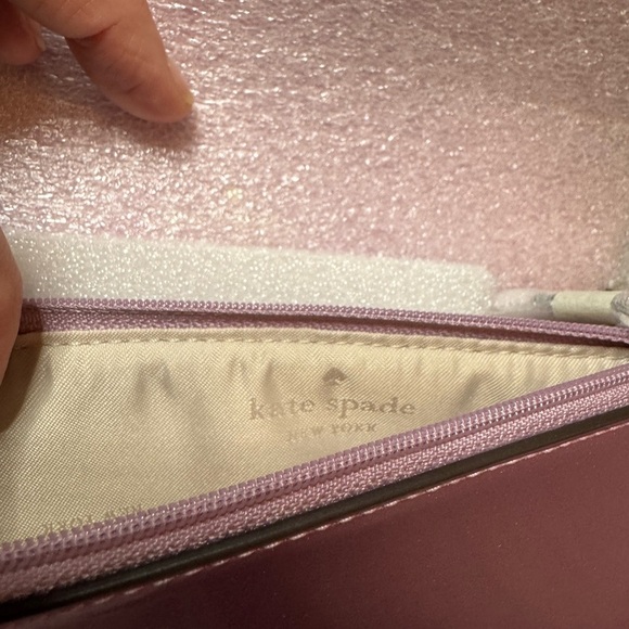 Kate Spade Pink Wallet with Elegant Gold Hardware NIB - Picture 10 of 11